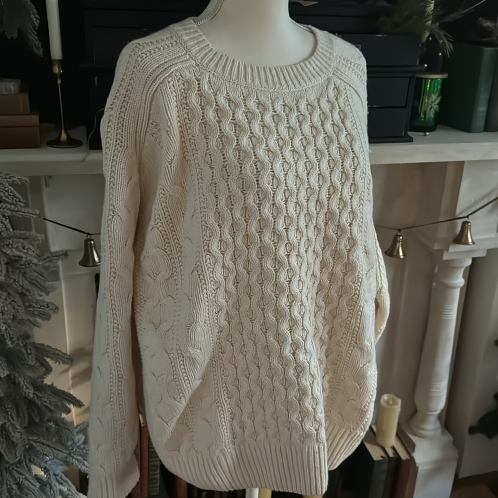 Universal Thread Fisherman Sweater - Picture 2 of 4